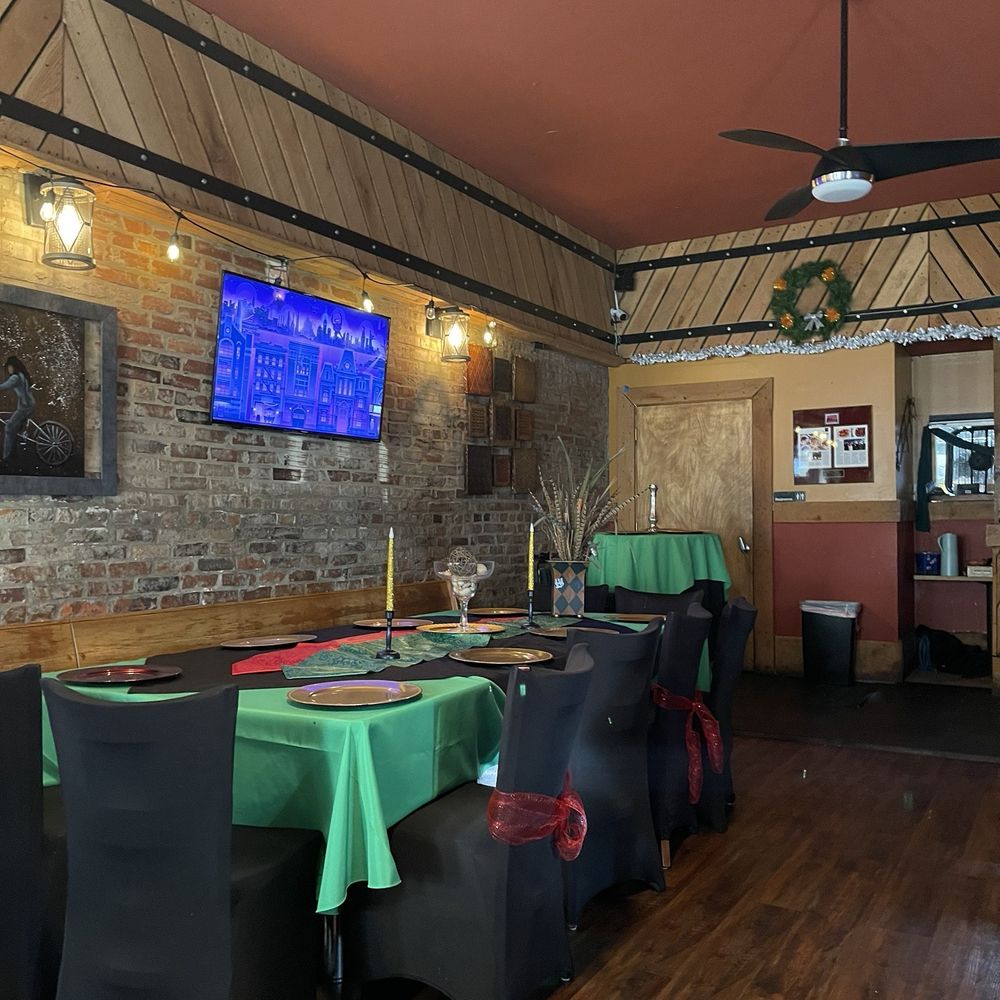 Your Place Diner - a dining room with tables and chairs - Soul Food Near Me - St. Louis, Missouri Your Place Diner - a dining room with tables and chairs - Soul Food Near Me - St. Louis, Missouri
