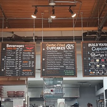 Molly's Cupcakes - Molly's Cupcakes - Cupcakes Near Me - Chicago, Illinois Molly's Cupcakes - Molly's Cupcakes - Cupcakes Near Me - Chicago, Illinois