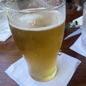Duke's Waikiki - Duke's Blonde - Hawaiian Near Me - Honolulu, Hawaii