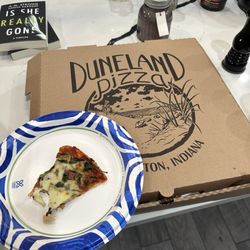 Duneland Pizza - Spinach, Mushroom, Pepperoni, and Onions