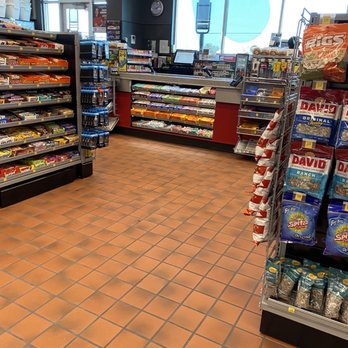 QuikTrip - View front check out - Gas Stations Near Me - San Antonio, Texas