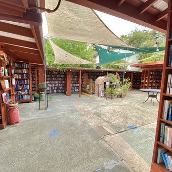 Bart's Books - Bookstores Near Me - Ojai, California