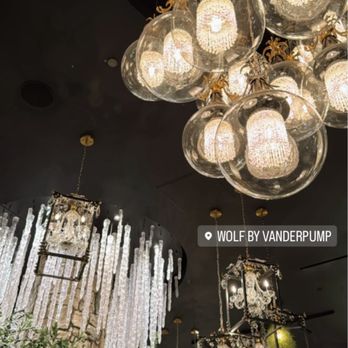 Wolf by Vanderpump at Caesars Republic Lake Tahoe - Ambiance & decor - American Near Me - Stateline, Nevada Wolf by Vanderpump at Caesars Republic Lake Tahoe - Ambiance & decor - American Near Me - Stateline, Nevada
