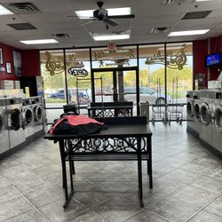 Rock & Wash - Laundromat