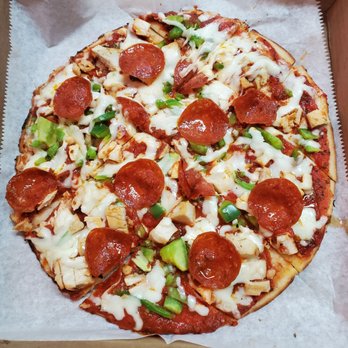 Mama's Pizza - Custom pizza...kinda like subway - Pizza Near Me - Terre Haute, Indiana Mama's Pizza - Custom pizza...kinda like subway - Pizza Near Me - Terre Haute, Indiana