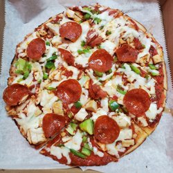 Mama's Pizza - Custom pizza...kinda like subway