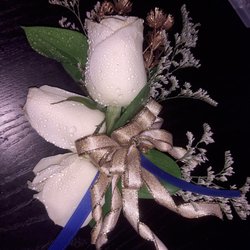 Henderson Floral Design Studio - Corsage for Mother of the bride