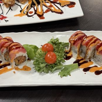 Arigato Cuisine - OMG Roll - Sushi Bars Near Me - Wailuku, Hawaii