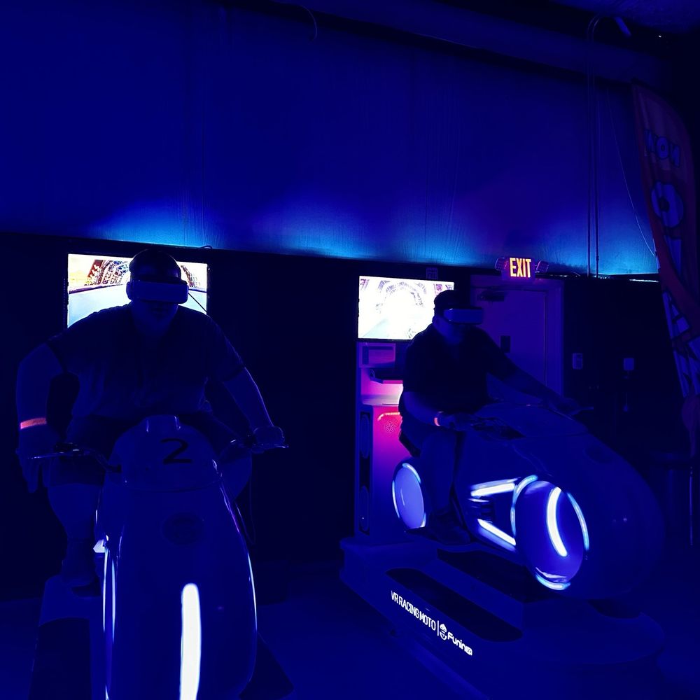 Divrgence - Virtual Reality Centers Near Me - Huntsville, Alabama