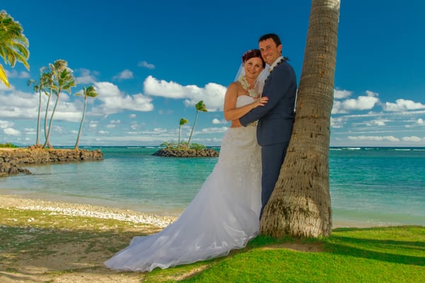 Hawaiian Eye Weddings