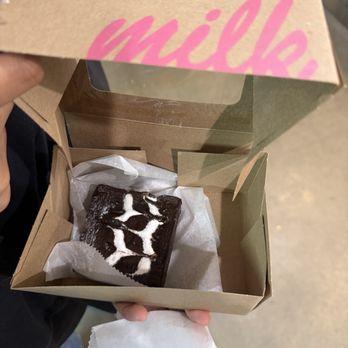 Milk Bar - Gooey marshmallow brownie bar - Desserts Near Me - Los Angeles, California Milk Bar - Gooey marshmallow brownie bar - Desserts Near Me - Los Angeles, California