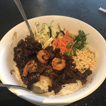 Pho 92 Vietnamese Restaurant - My bowl of teriyaki beef and shrimp. Very tasty! - Vietnamese Near Me - Beaumont, California Pho 92 Vietnamese Restaurant - My bowl of teriyaki beef and shrimp. Very tasty! - Vietnamese Near Me - Beaumont, California