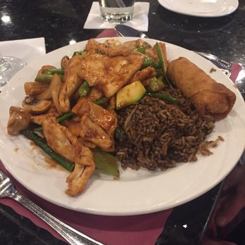 New Dragon - Chicken with veggies, veggies were crisp and delicious. - Chinese Near Me - Narragansett, Rhode Island New Dragon - Chicken with veggies, veggies were crisp and delicious. - Chinese Near Me - Narragansett, Rhode Island