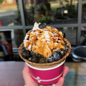 Cream & The Crop - Blueberry Balsamic - Ice Cream & Frozen Yogurt Near Me - Kokomo, Indiana Cream & The Crop - Blueberry Balsamic - Ice Cream & Frozen Yogurt Near Me - Kokomo, Indiana