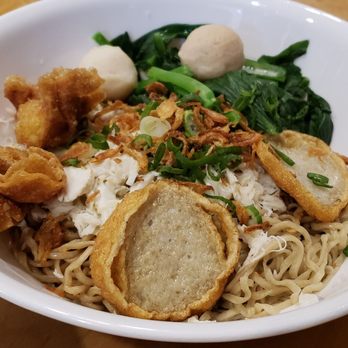 Sumatera Restaurant NYC - Egg noodles with seafood - Indonesian Near Me - Elmhurst, New York Sumatera Restaurant NYC - Egg noodles with seafood - Indonesian Near Me - Elmhurst, New York