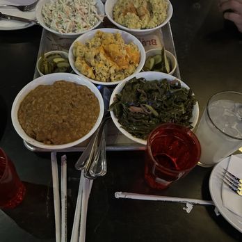 Bludso's BBQ - Platter of side dishes - Barbeque Near Me - Los Angeles, California Bludso's BBQ - Platter of side dishes - Barbeque Near Me - Los Angeles, California