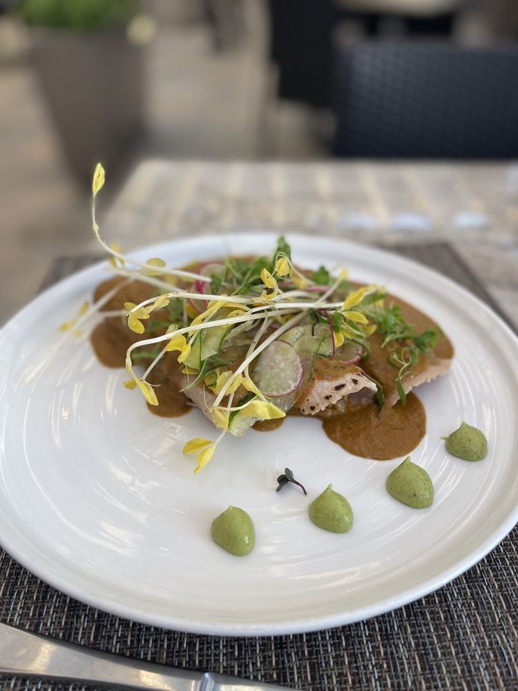 Andrei's Conscious Cuisine & Cocktails