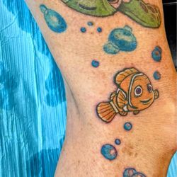 Inkology - Re-color squirt and added Nemo and dory