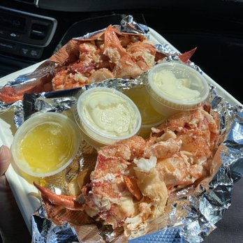 Red's Eats - 2 lobster rolls - Seafood Near Me - Wiscasset, Maine Red's Eats - 2 lobster rolls - Seafood Near Me - Wiscasset, Maine