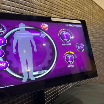 Planet Fitness - Hydro massage - Gyms Near Me - Marinette, Wisconsin