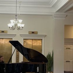 Greenbriar At The Altamont - Grand piano