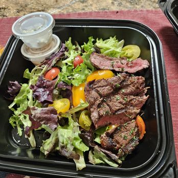 Eureka! - Steak salad with the wrong cheese, a comically small amount of steak, and no shoe string onions at all. - American Near Me - Clovis, California