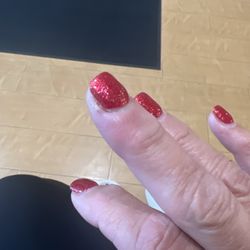 Glamour Nails - Infection