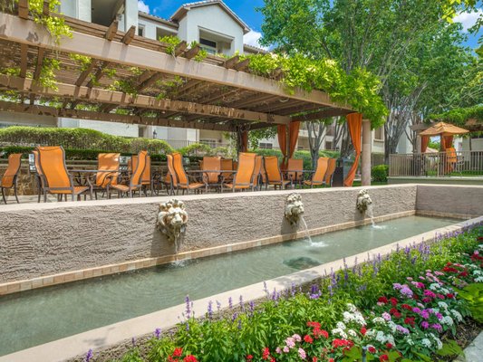 La Ventura Apartments by null