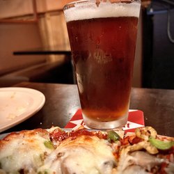 Skinners Pub & Eatery - Schells Firebrick with Top of the Line