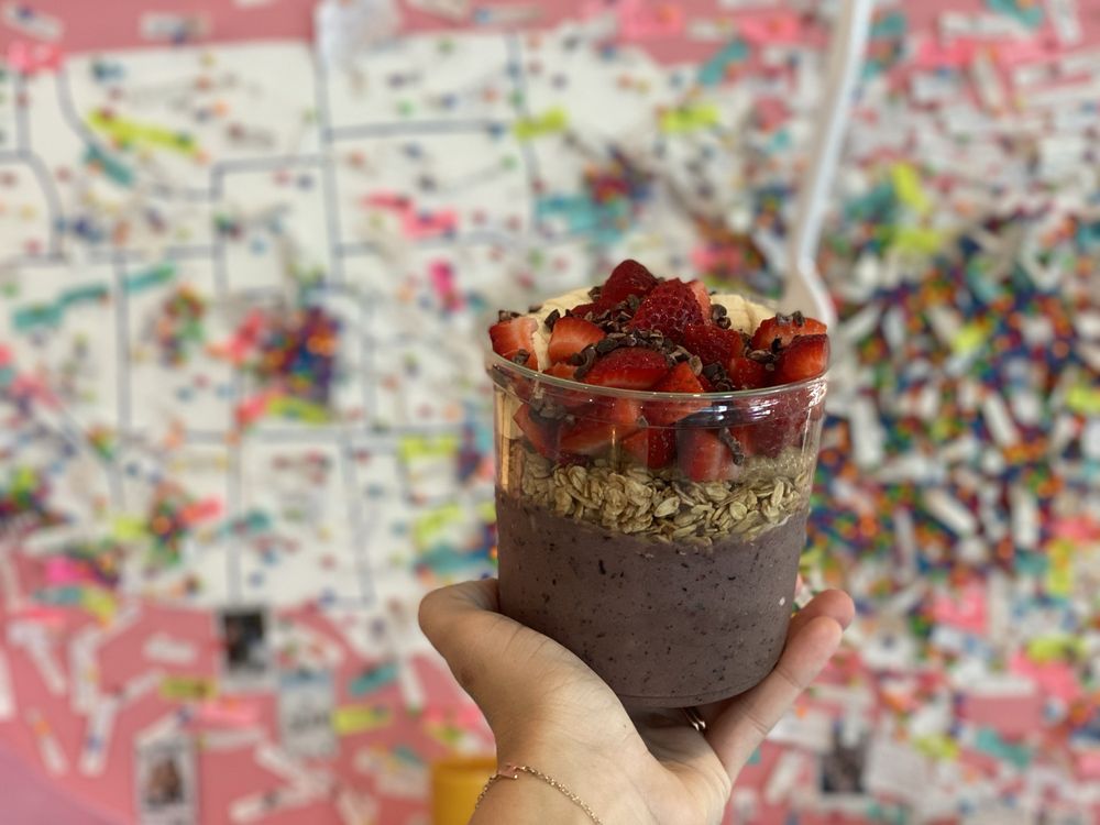 ANYTHING FROZ ACAI BOWLSSMOOTHIESFRESH JUICE & ESPRESSO COFFEE