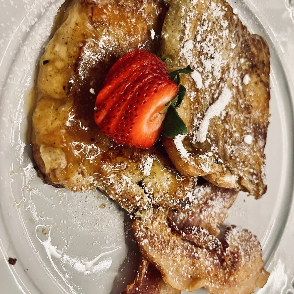 Allure Lounge - Restaurants Near Me - Orlando, Florida Allure Lounge - Restaurants Near Me - Orlando, Florida