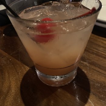 One North Kitchen & Bar - Blushing lady cocktail - New American Near Me - Chicago, Illinois One North Kitchen & Bar - Blushing lady cocktail - New American Near Me - Chicago, Illinois