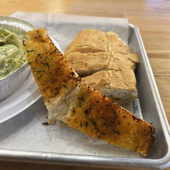 Bari Pasta & Pizza - Pizza Near Me - Torrance, California