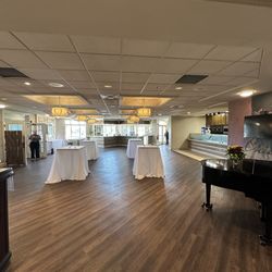 Ruffled Feathers Golf Club - Events bar area