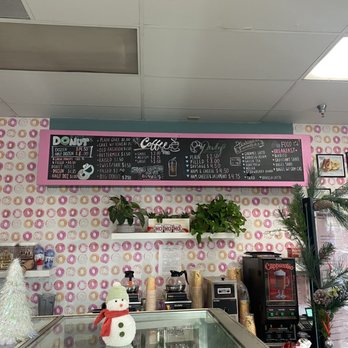 Master’s Donuts 909 - Menu Board. - Donuts Near Me - Fontana, California