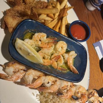 Red Lobster - Shrimp Your Way - Seafood Near Me - South Plainfield, New Jersey