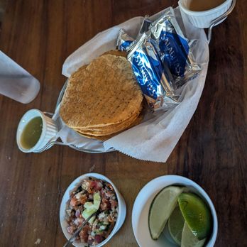 Mariscos La Costa - Free tostada shells, crackers, and a refreshing seafood pico de gallo (not sure what it's called) - Seafood Near Me - Chicago, Illinois Mariscos La Costa - Free tostada shells, crackers, and a refreshing seafood pico de gallo (not sure what it's called) - Seafood Near Me - Chicago, Illinois