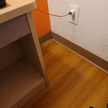 Motel 6 Schiller Park, IL - SA - Mold - Hotels Near Me - Schiller Park, Illinois