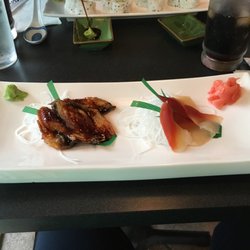 Unagi sashimi and surf clam sashimi
