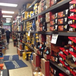 Joe's Boots & Work Clothes - Almost unlimited boots!