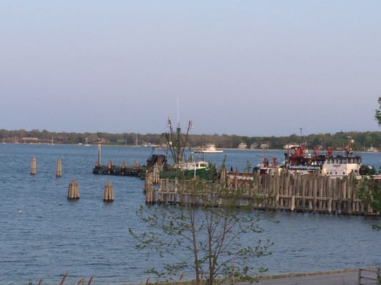 The Harbor Front Inn by null