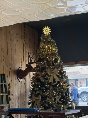 Pat's International by null