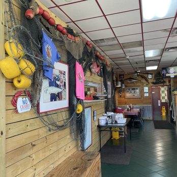 Jb’s Shrimp Shack - Inside decor! - Seafood Near Me - Brunswick, Georgia Jb’s Shrimp Shack - Inside decor! - Seafood Near Me - Brunswick, Georgia