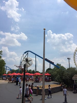 Kentucky Kingdom Theme & Water Park by null