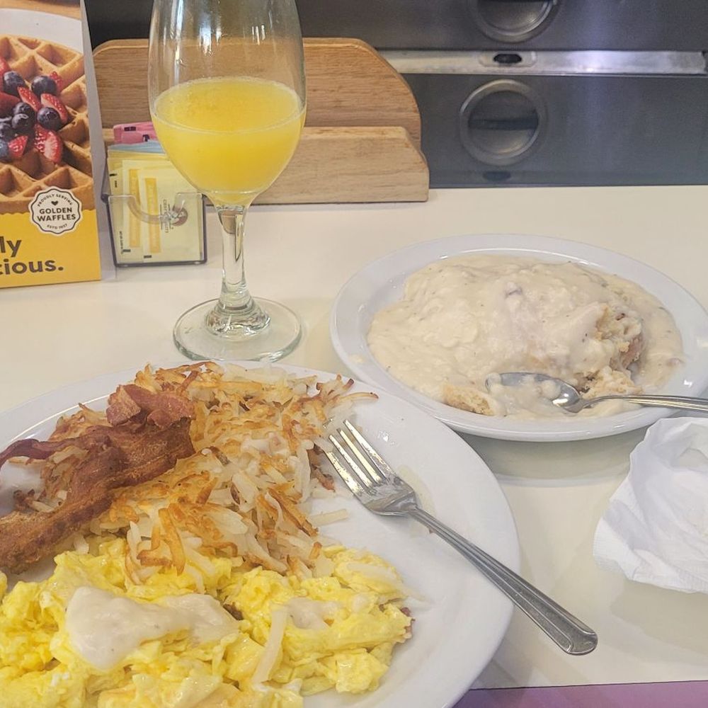 Spring House Restaurant - New American Near Me - Hesperia, California Spring House Restaurant - New American Near Me - Hesperia, California