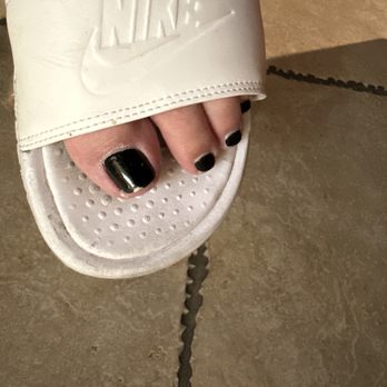 Sugar Coat Nail Spa - 3 days after - Nail Salons Near Me - Lake Forest, California