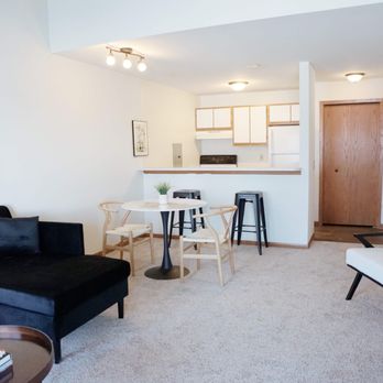 Wexford Place Apartments - Apartments Near Me - Madison, Wisconsin Wexford Place Apartments - Apartments Near Me - Madison, Wisconsin