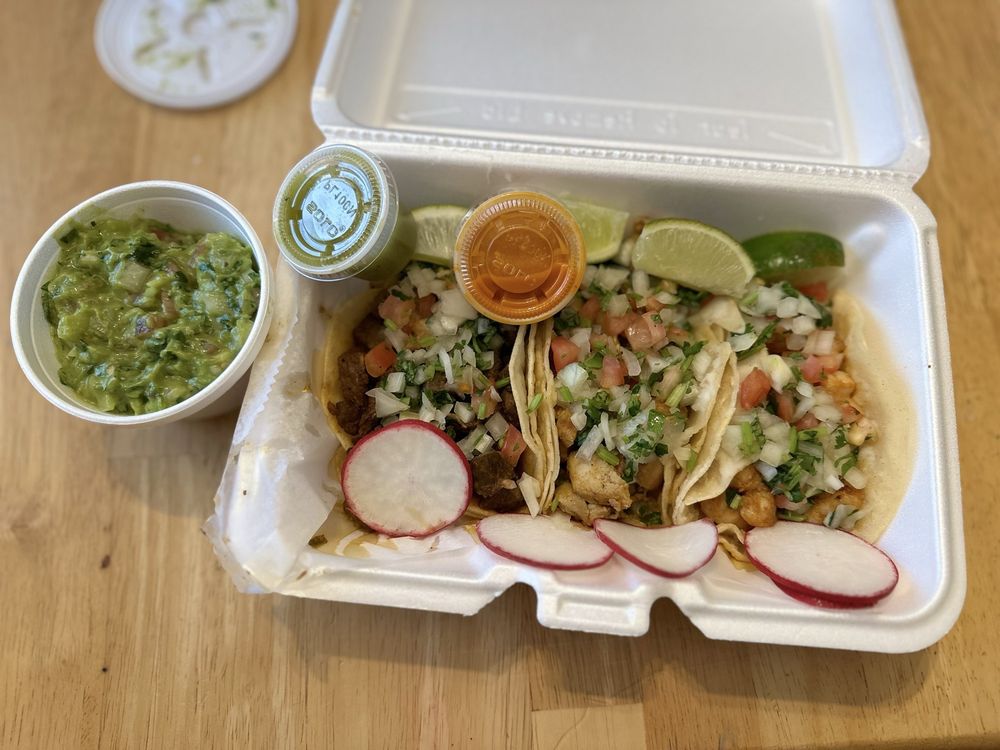 Taki Tacos — Mexican restaurant in Herndon