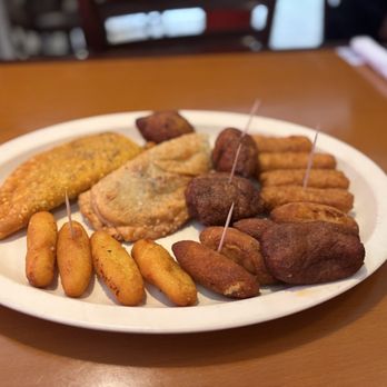 Lechoncito's Restaurant - Steakhouses Near Me - San Juan, Puerto Rico Lechoncito's Restaurant - Steakhouses Near Me - San Juan, Puerto Rico