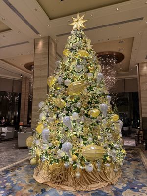 Edsa Shangri-La, Manila by null